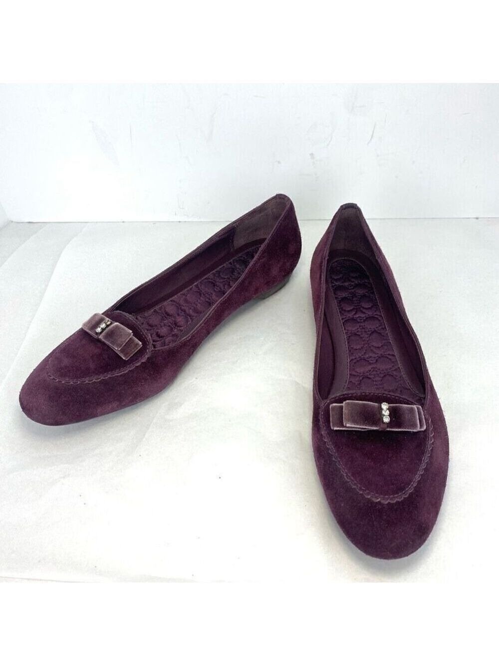 Coach Wine Suede Lidia Loafer Shoes Women’s Size 7.5 Flats Designer Velvet Bow
